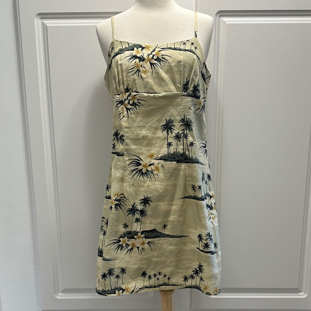 Tropical Floral Midi Dress in Cream/Tan